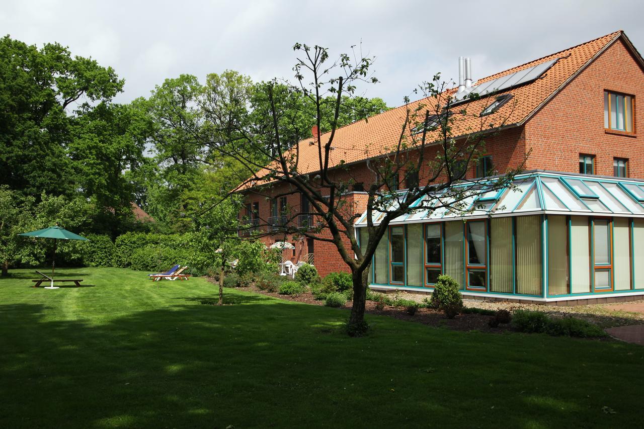 Gross Oesingen Hanken Hof Gastehaus Muller מראה חיצוני תמונה