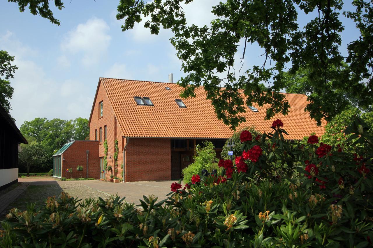 Gross Oesingen Hanken Hof Gastehaus Muller מראה חיצוני תמונה